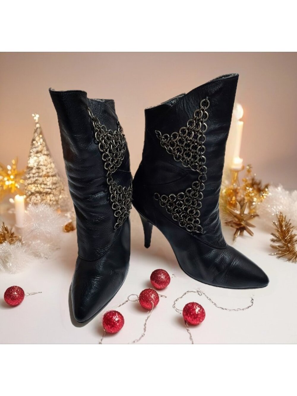 Two Lips Black Leather Boots With Chains Vintage 1980 Size 6 Roughrider